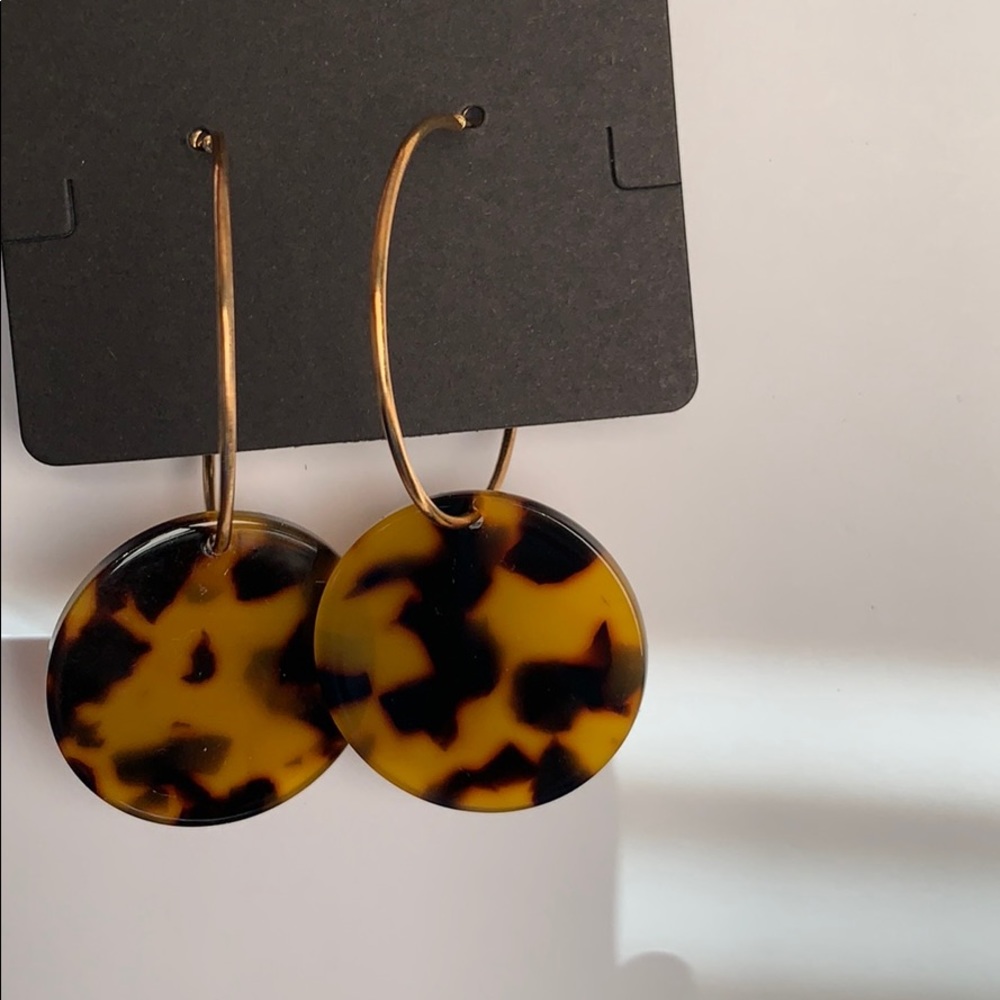 Gold earrings